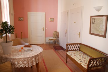 Zar Alexander Suite 2